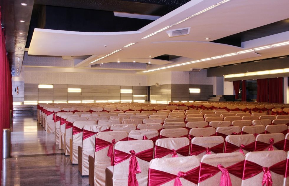 Key Considerations While Choosing a Convention Centre